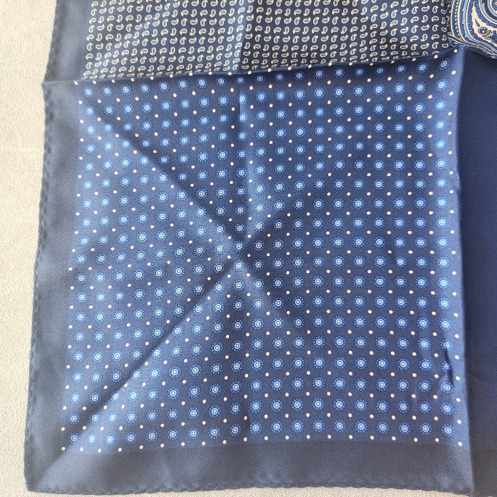 Cremieux Pocket Square 4 Panels Blue Paisley 100% Silk Foulard Pochette New $35 - Picture 6 of 11